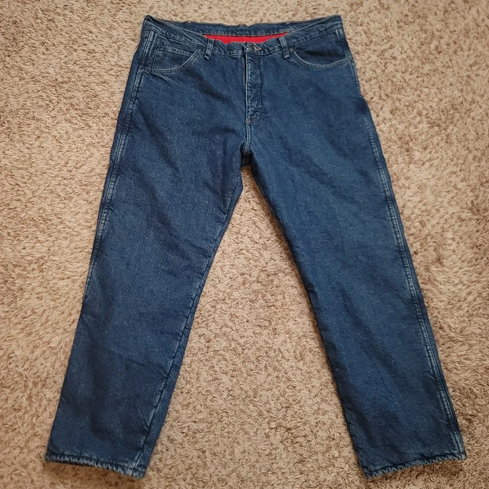Wrangler Rugged Wear Jeans Mens‎ 38x30 Blue Quilted Red Lined Insulated Denim